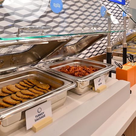 Holiday Inn Express & Suites - Brighton By Ihg Ngoại thất bức ảnh