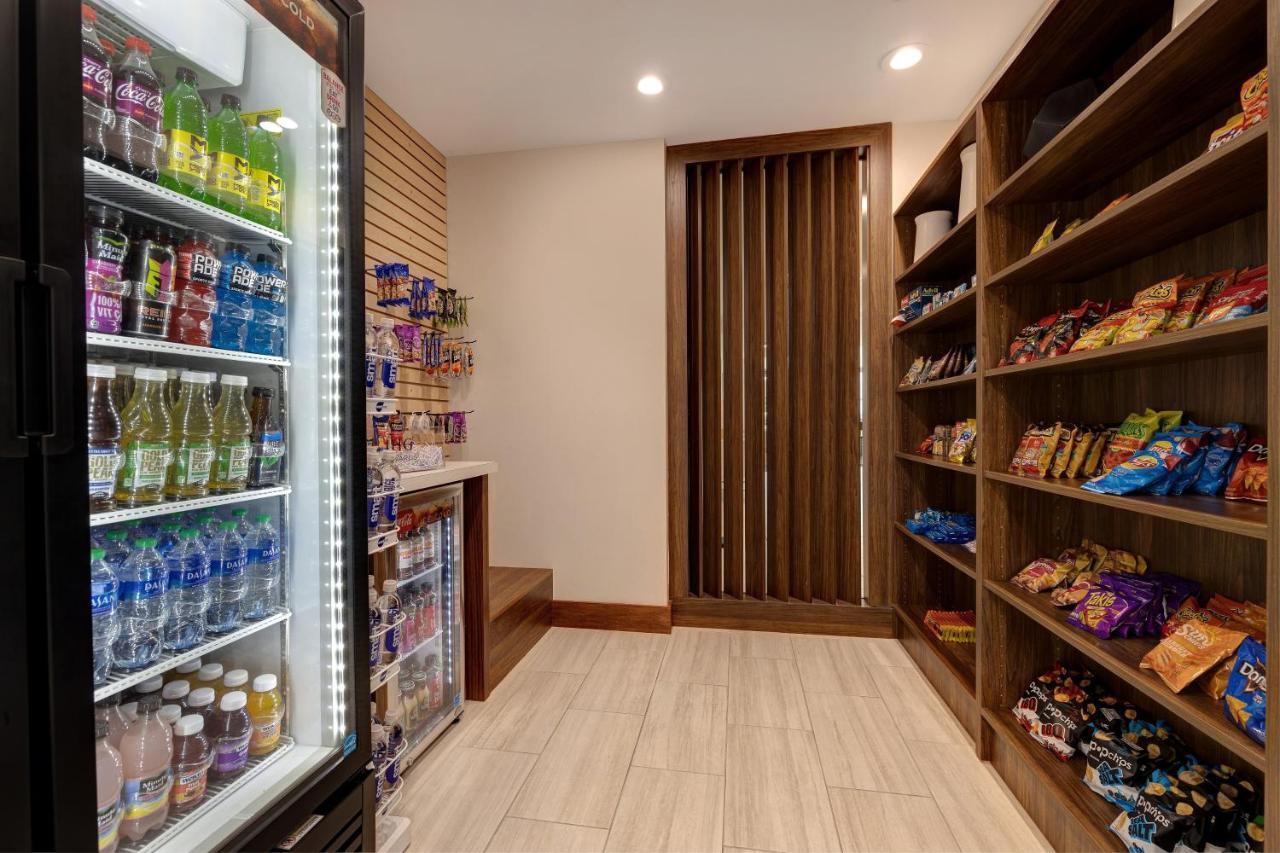 Holiday Inn Express & Suites - Brighton By Ihg Ngoại thất bức ảnh